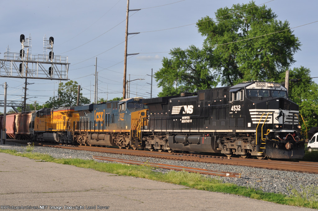 NS 4532 East